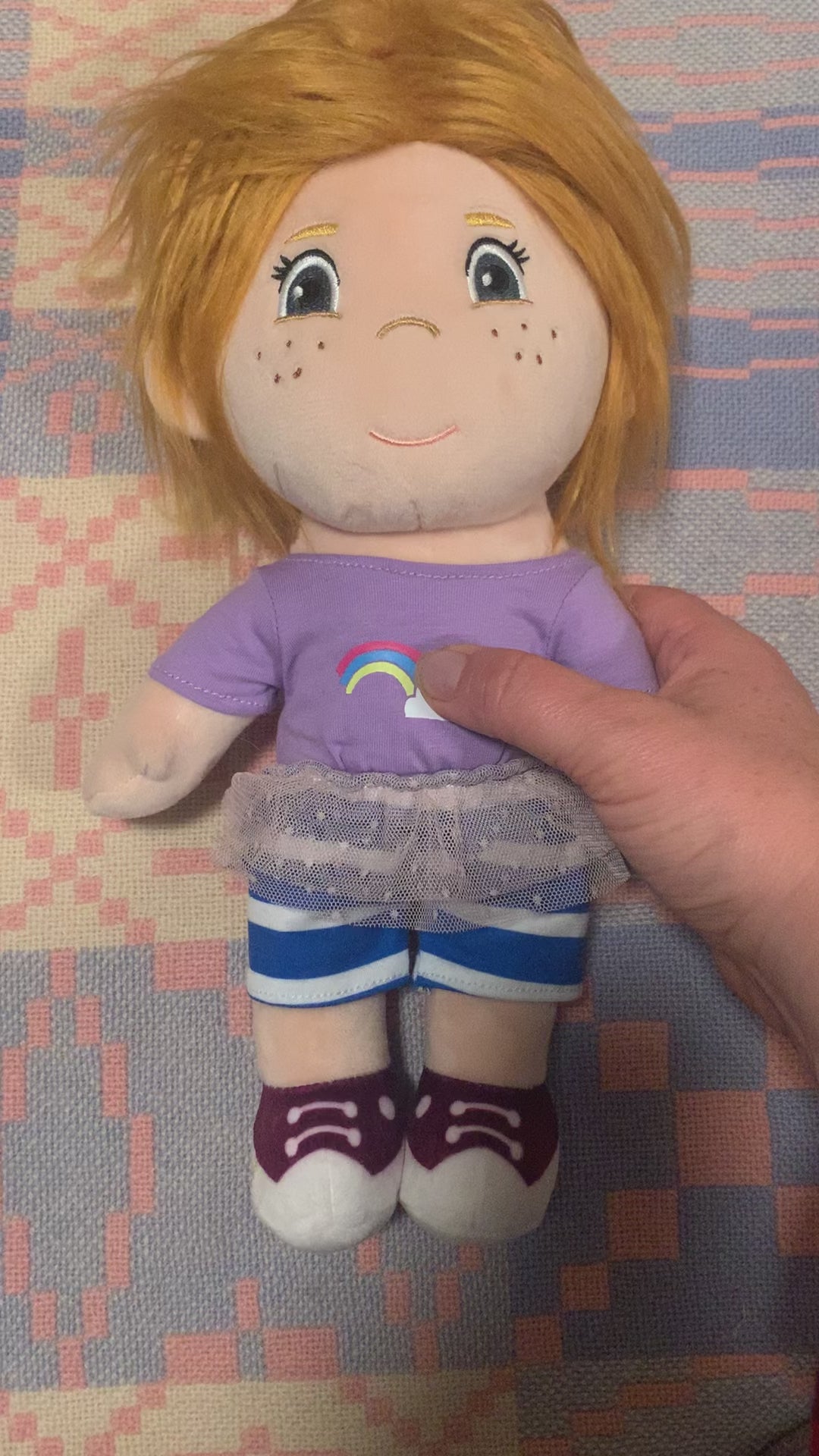 Loli - Tegan Meddal - Canu a Siarad Cymraeg!